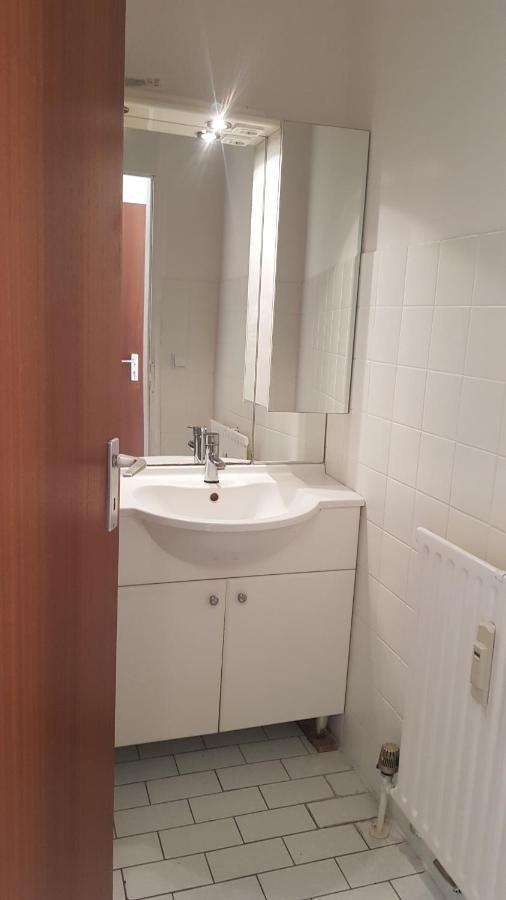 Milbertshofen Z Balkonem Apartamento Múnich Exterior foto